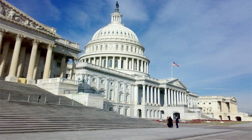 Νέες κυρώσεις κατά της Ρωσίας ενέκρινε η αμερικανική γερουσία